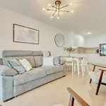 Apartamento Salesianos By Clabao